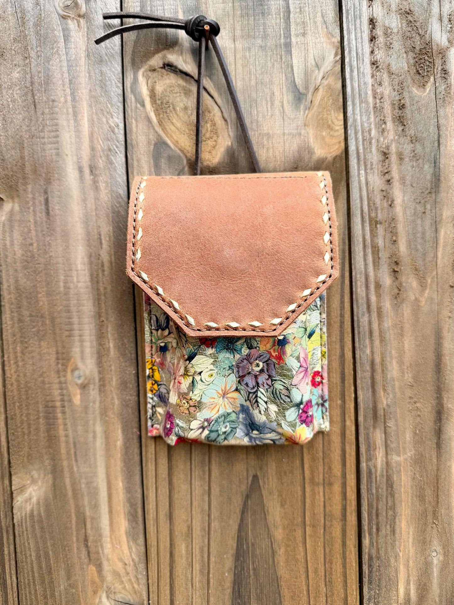 Billet bags/ saddle pouches